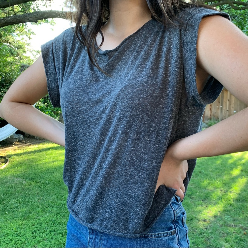 Brandy Melville super soft grey tee🤍